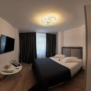 Emma Hotel